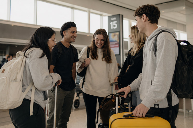 Laughter and travel at the gate